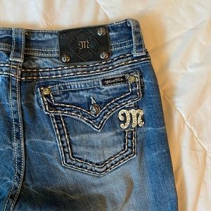 Miss Me size 31 Boot